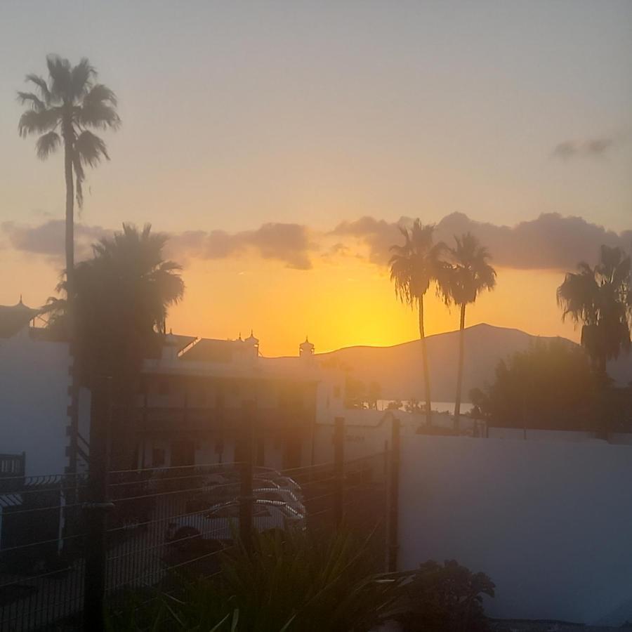 Beautiful Spacious 1-Bed Apartment With Aircon Puerto del Carmen  Exterior foto